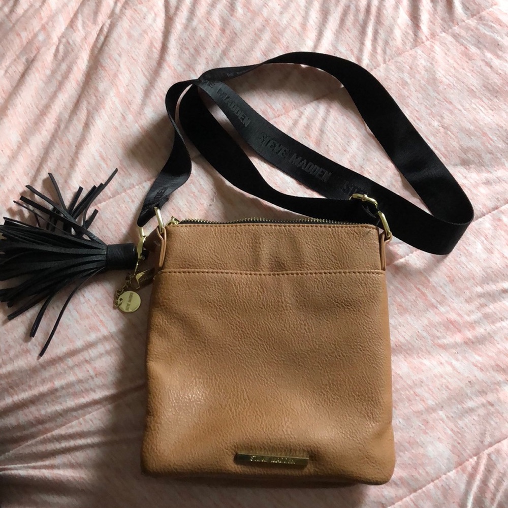 Steve Madden cross body bag